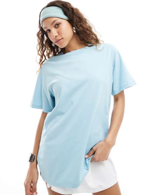 Camiseta azul claro extragrande de Monki
