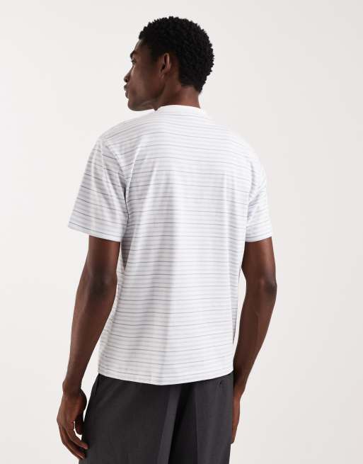 Camiseta azul claro holgada a rayas de Lacoste, 5 de 5