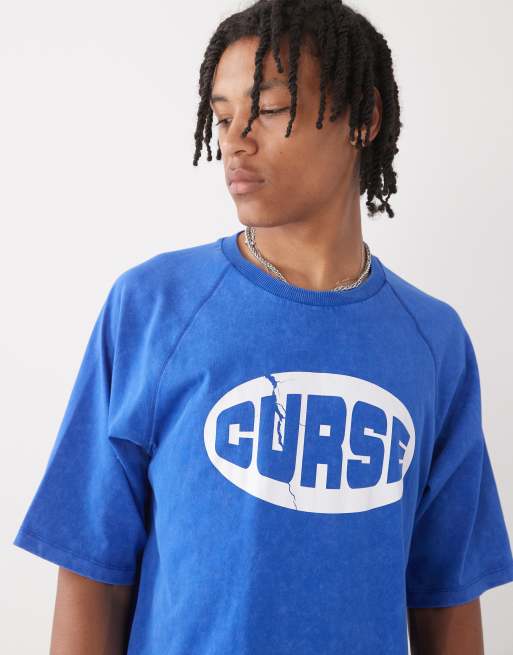 Camiseta azul con detalle estampado y mangas raglán de COLLUSION, 4 de 4
