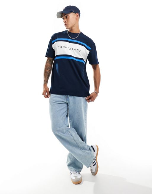 Camiseta azul con diseño color block de Tommy Jeans