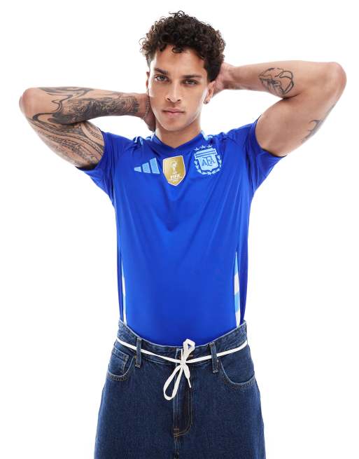 Camiseta azul con diseño de la segunda equipación de la selección de Argentina para la Copa América 24/25 de adidas Football