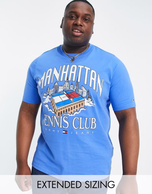 Camiseta azul con estampado 