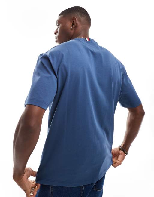 Camiseta azul con logo gráfico "New York" de Tommy Hilfiger, 2 de 4