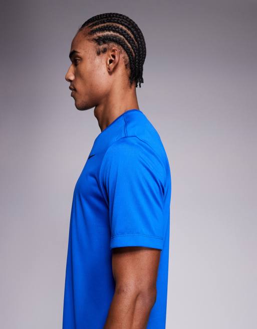Camiseta azul con logo Legend de Nike Training, 4 de 5
