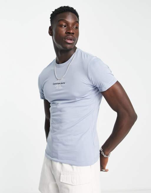 Camiseta azul con logo pequeño de monograma de mezcla de algodón de Calvin Klein Jeans - MBLUE