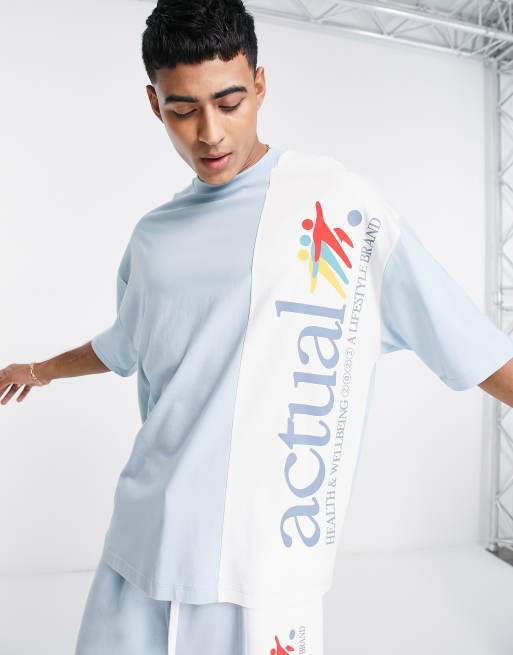 Camiseta azul extragrande con detalle partido y logo estampado de ASOS Actual (parte de un conjunto)