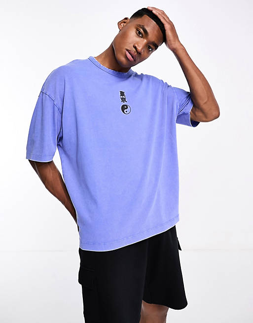 Camiseta azul lavado estampado en el pecho de tejido grueso de DESIGN ASOS