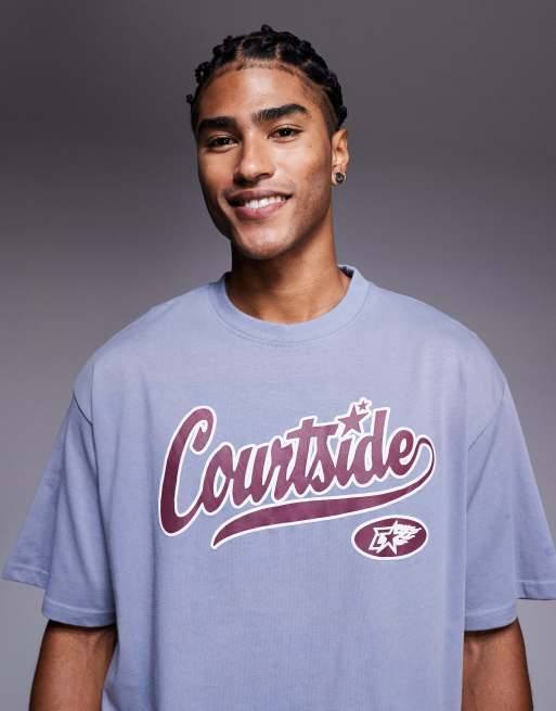 Camiseta azul lavado extragrande con logo estampado de Courtside, 5 de 5