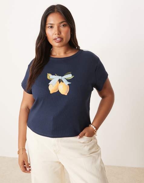 Camiseta azul marino con diseño encogido y estampado gráfico con limones y cuadros vichy de ASOS DESIGN Curve - view 1