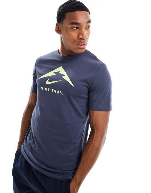 Camiseta azul marino con estampado gráfico Dri-FIT de Nike Trail Running