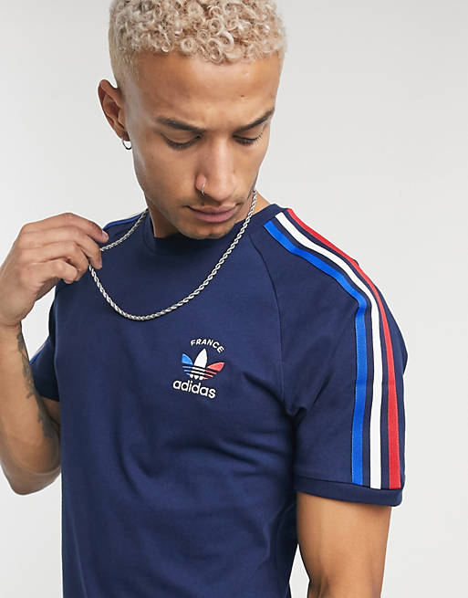 Camiseta azul marino con las tres rayas de adidas | ASOS