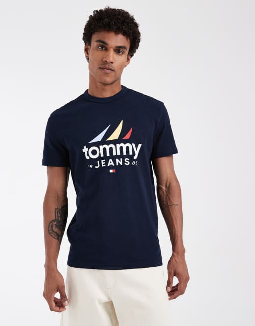 Camiseta azul marino con logo de estilo náutico de Tommy Jeans, 3 de 5