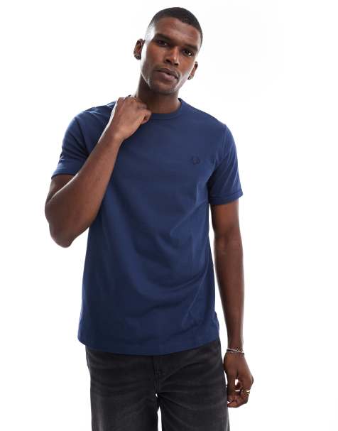 Camiseta azul marino con ribetes de Fred Perry - view 1