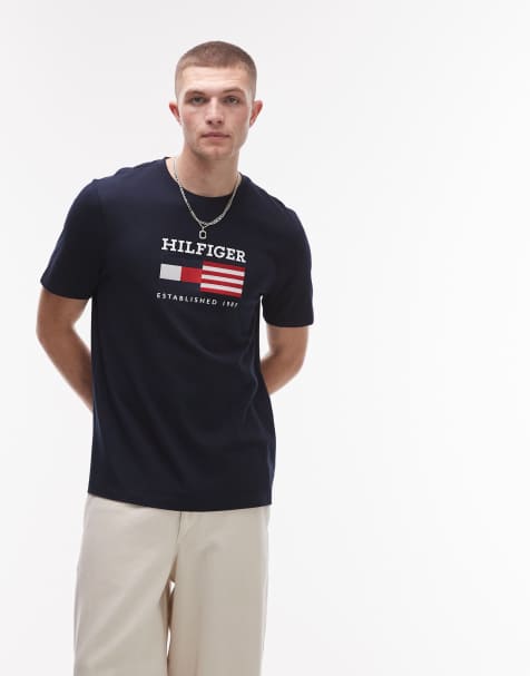 Camiseta azul marino de corte cuadrado con diseño de bandera estadounidense de Tommy Hilfiger - view 1