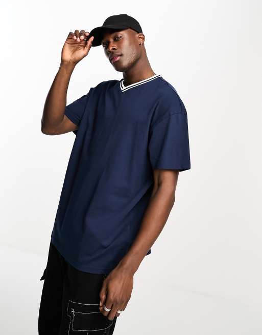 Camiseta azul marino extragrande con cuello de pico de Threadbare