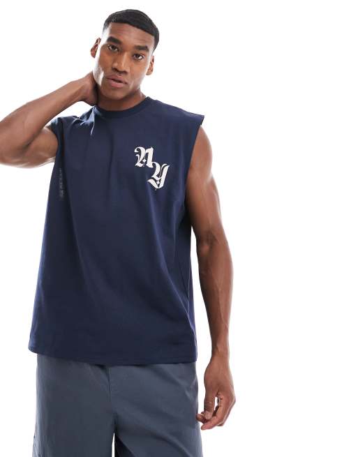 Camiseta azul marino extragrande sin mangas con estampado en el pecho de ASOS DESIGN