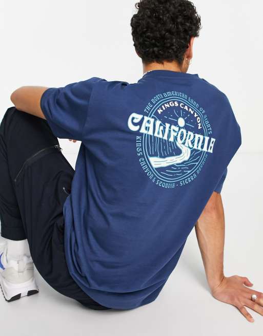 Camiseta azul marino holgada con estampado de California en la espalda de ASOS DESIGN, 4 de 4