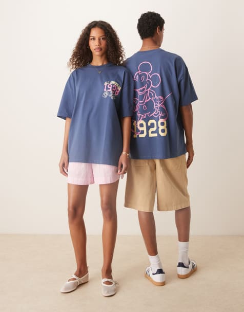 Camiseta azul marino unisex extragrande con estampado en relieve de Mickey Mouse de ASOS DESIGN - view 1