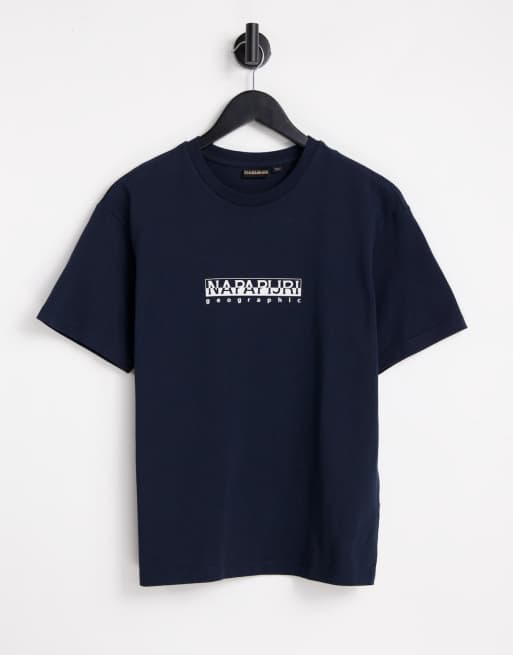 Camiseta azul oscuro con recuadro de Napapijri 