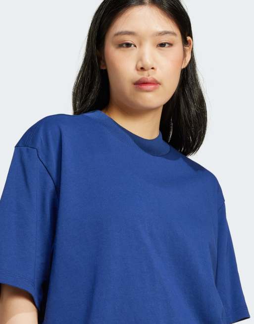 Camiseta azul oscuro de corte boyfriend con logo Essentials Contemporary de adidas Performance, 4 de 4