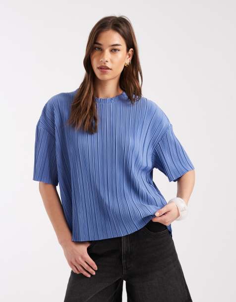 Camiseta azul plisada de corte cuadrado de ONLY (parte de un conjunto) - view 1