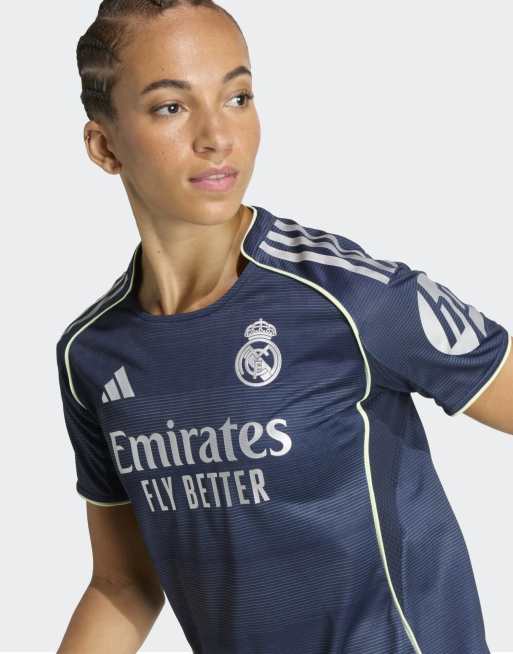 Camiseta azul tinta de la segunda equipación del Real Madrid de la