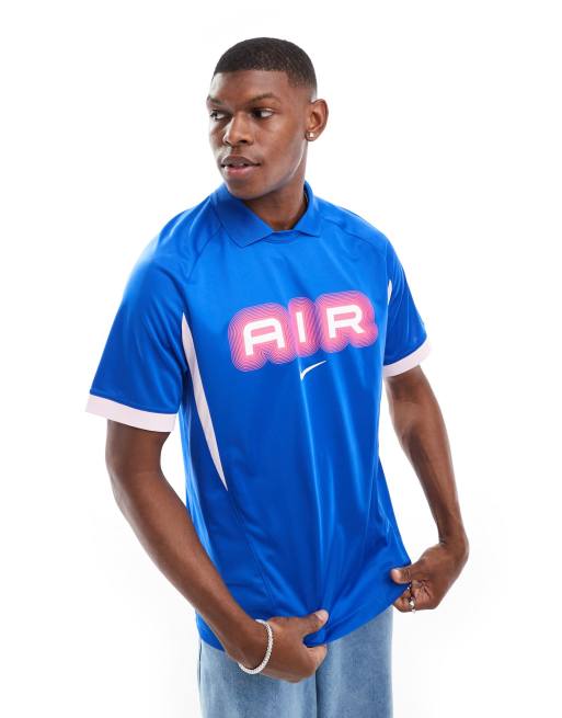 Camiseta azul y rosa con diseno de futbol Swoosh Air de Nike