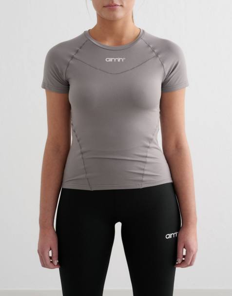 Camiseta básica gris cemento de manga corta de tejido suave de Aim'n - view 1