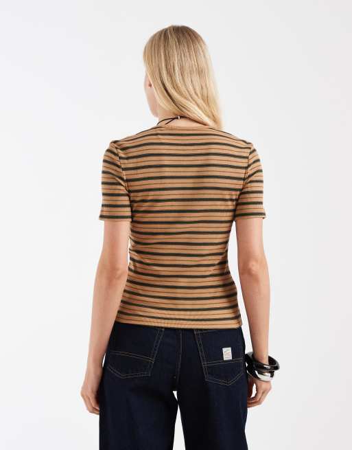 Camiseta beis a rayas de corte slim de canalé muy suave de & Other Stories, 4 de 4
