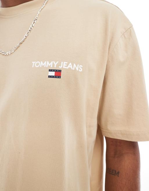 Camiseta beis clásica con estampado lineal en la espalda de Tommy Jeans, 3 de 4