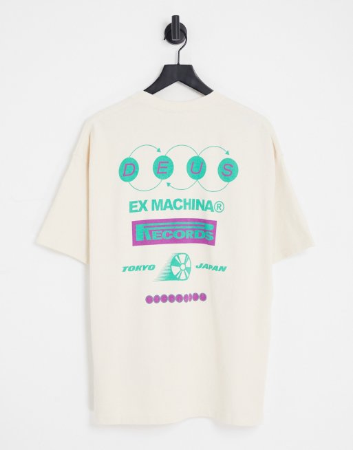 Camiseta beis con estampado en la espalda exclusiva en ASOS de Deus Ex Machina