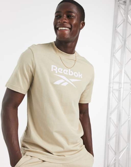 Camisetas store reebok beige