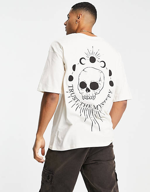 Hombre Other | Camiseta beis extragrande con estampado de calavera en la espalda de Jack & Jones Originals - KF14516