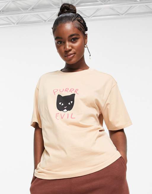 Camiseta beis extragrande con estampado 