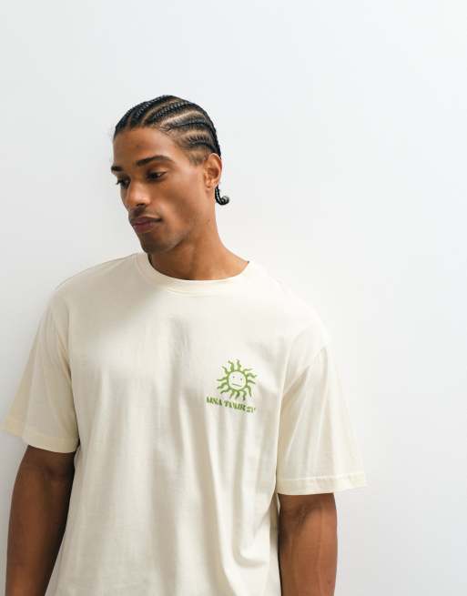 Camiseta beis extragrande con estampado "USA Tour" en la espalda de ONLY & SONS, 5 de 5