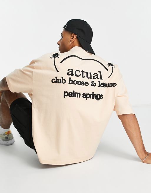 Camiseta beis extragrande con logo bordado de tejido grueso de ASOS Actual, 3 de 4