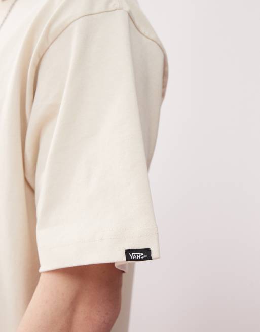Camiseta beis extragrande con logo en la parte izquierda del pecho exclusiva en ASOS de Vans, 3 de 4