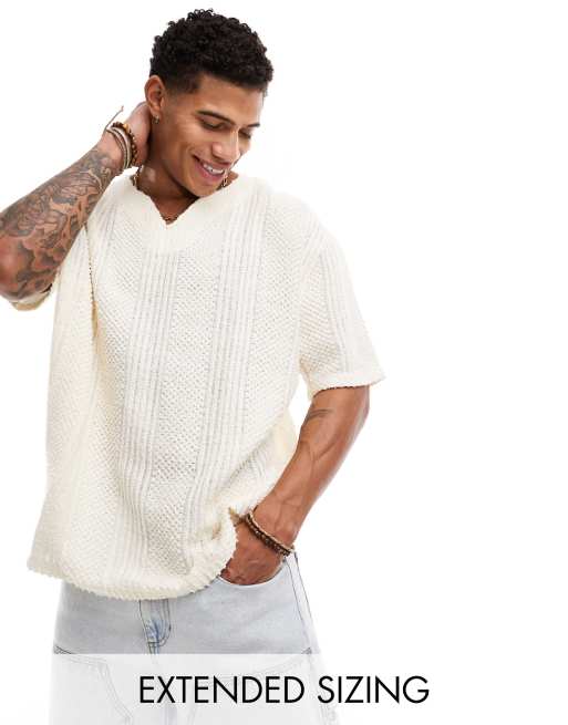 Camiseta beis extragrande con muesca en el cuello y acabado texturizado de ASOS DESIGN
