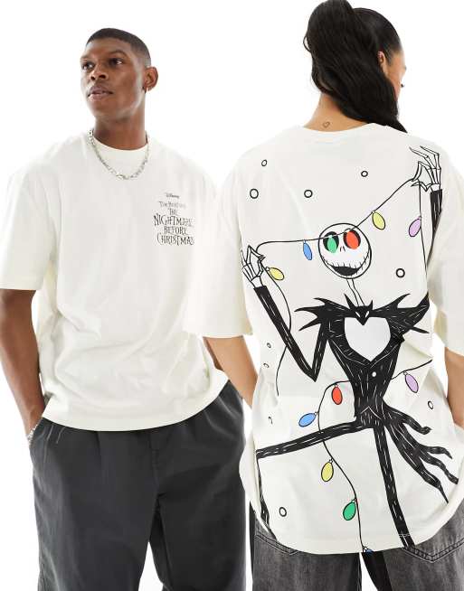 Camiseta beis extragrande unisex con estampado con licencia de <em>Pesadilla antes de Navidad</em> de ASOS DESIGN