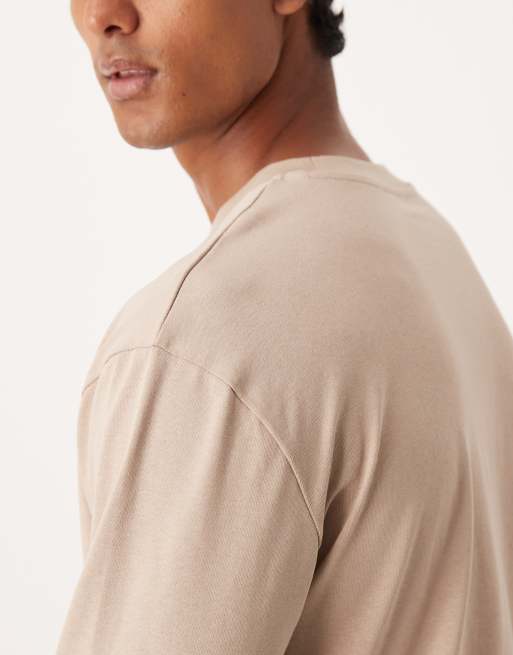 Camiseta beis holgada de manga larga con puños de tejido grueso de ASOS DESIGN, 5 de 5