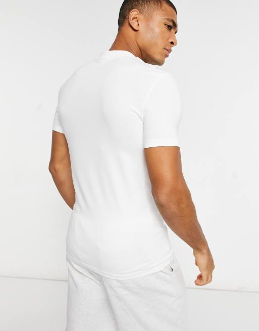 Camiseta blanca ajustada cuello redondo de ASOS DESIGN - WHITE |