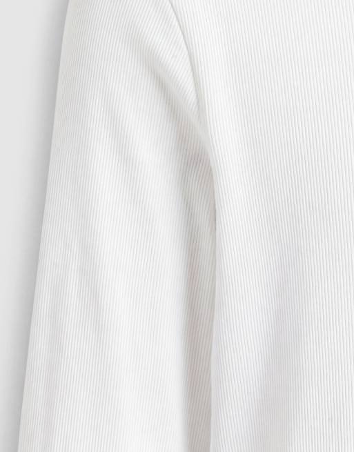 Camiseta blanca ajustada de manga larga con cuello panadero de canalé de ASOS DESIGN  , 8 de 9