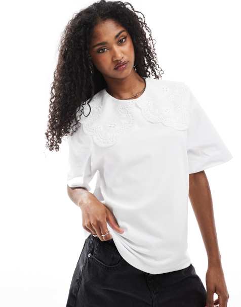 Camiseta blanca con cuello marinero y ribete de encaje de Miss Selfridge - view 1