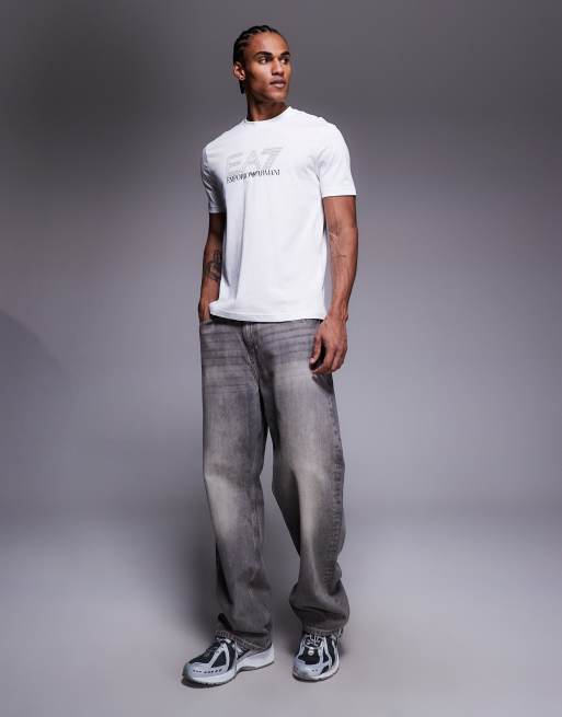 Camiseta blanca con cuello redondo y logo de Armani EA7, 2 de 5