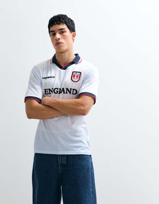Camiseta blanca con diseño de Inglaterra de Umbro, 4 de 9