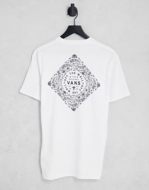 Camiseta blanca con estampado de cachemir en la espalda Bandana de Vans