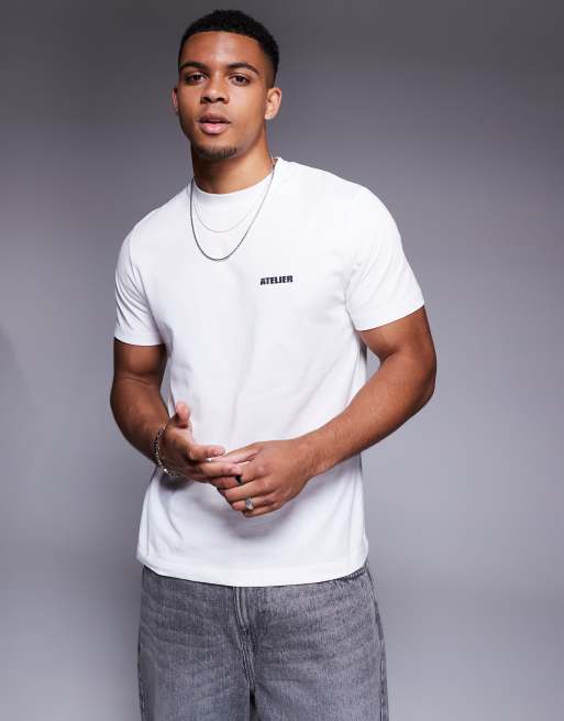 Camiseta blanca con estampado gráfico "Atelier" de ASOS DESIGN , 2 de 4