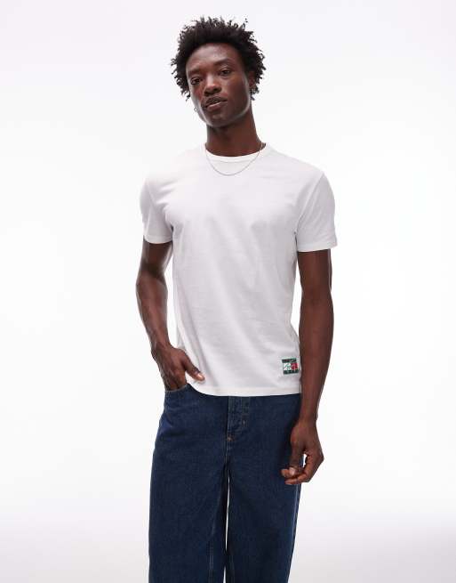 Camiseta blanca con estampado gráfico "Athletic Dept" en la espalda de Tommy Jeans, 4 de 4