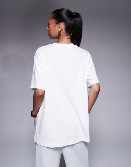 Camiseta blanca con estampado gráfico floral de Weekend Collective, 3 de 4