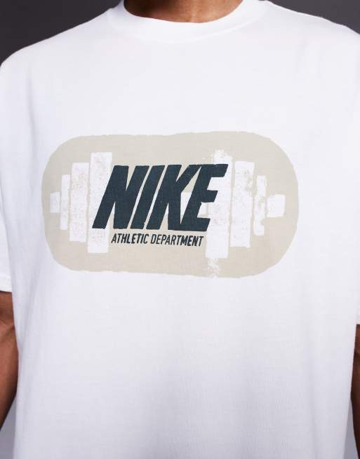Camiseta blanca con estampado gráfico M90 de Nike Training, 3 de 4